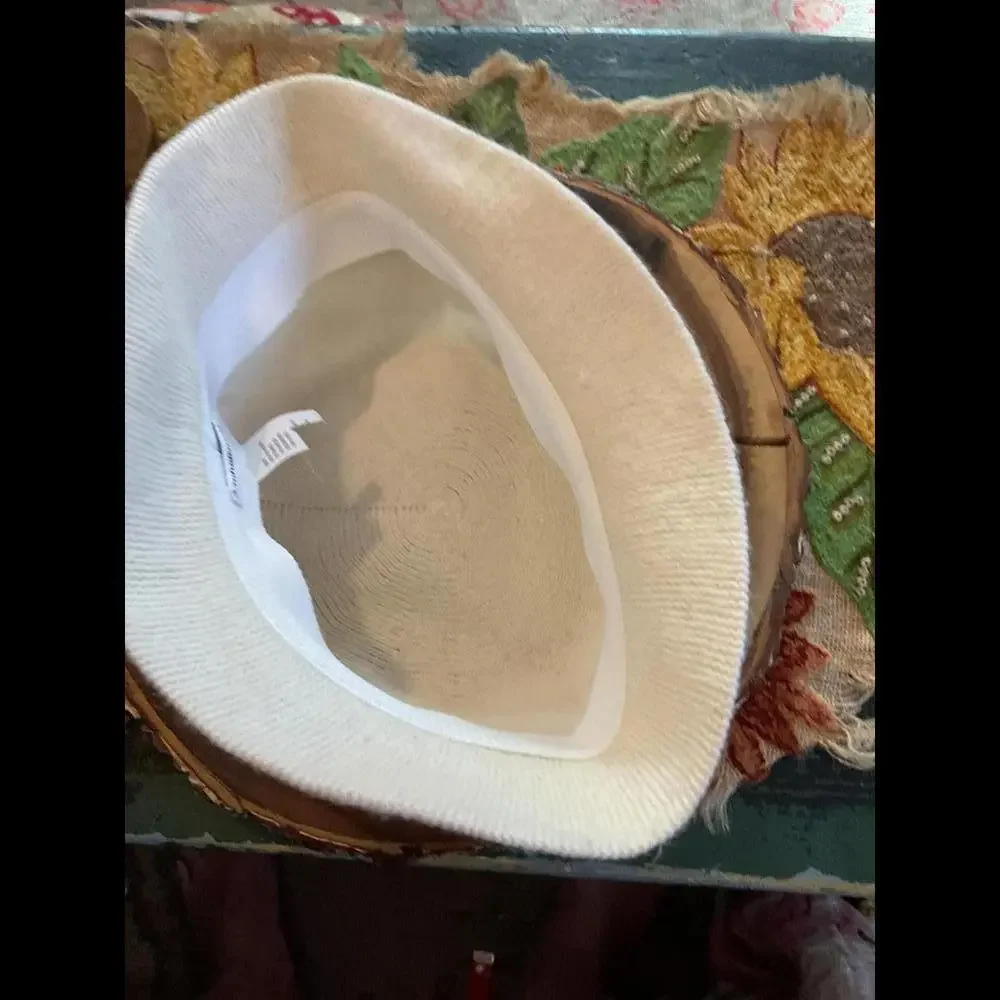 White Wool blend Bucket Hat with Flower Detail - Picture 8 of 8